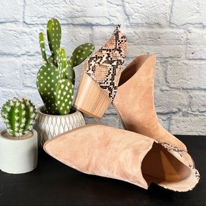 Tan / Python print‎ Suede Cutout Booties